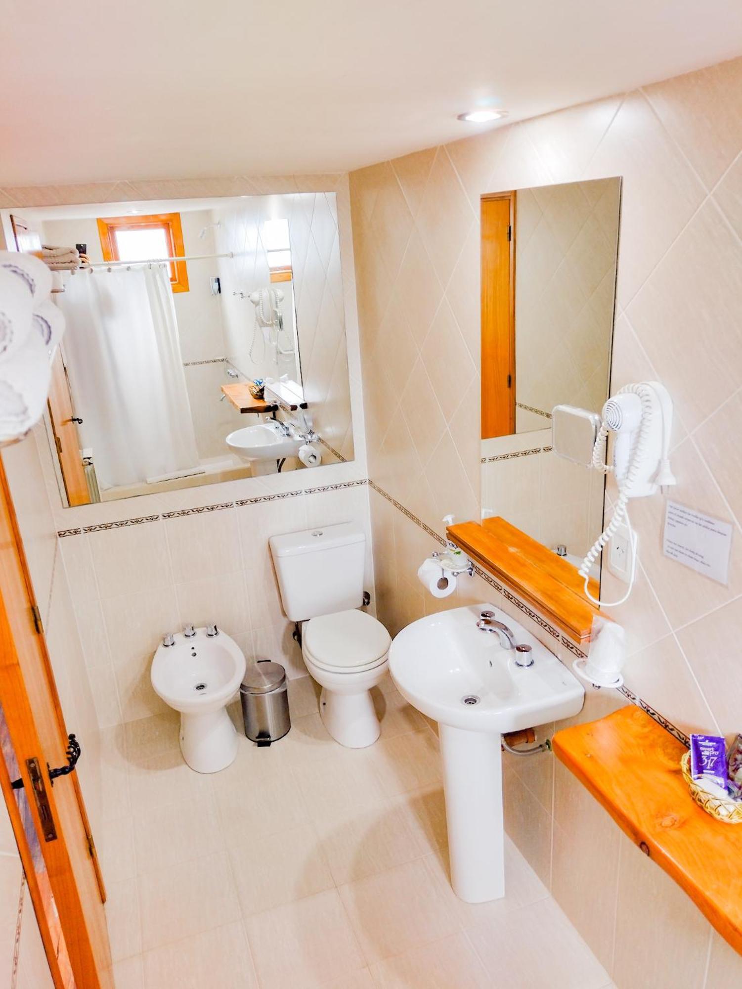 Hotel Y Cabanas Casa De Piedra Trevelín Zewnętrze zdjęcie