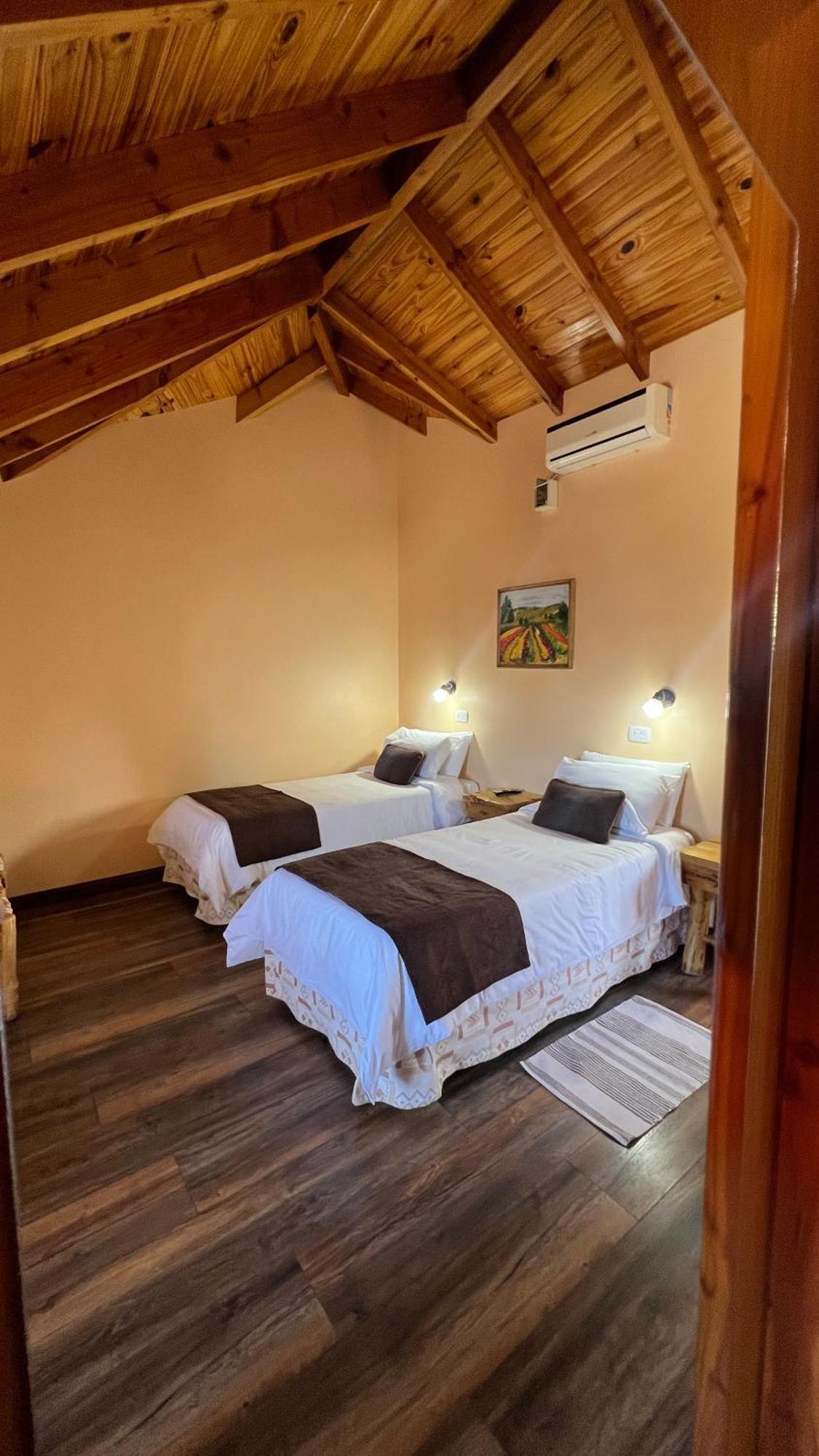 Hotel Y Cabanas Casa De Piedra Trevelín Zewnętrze zdjęcie