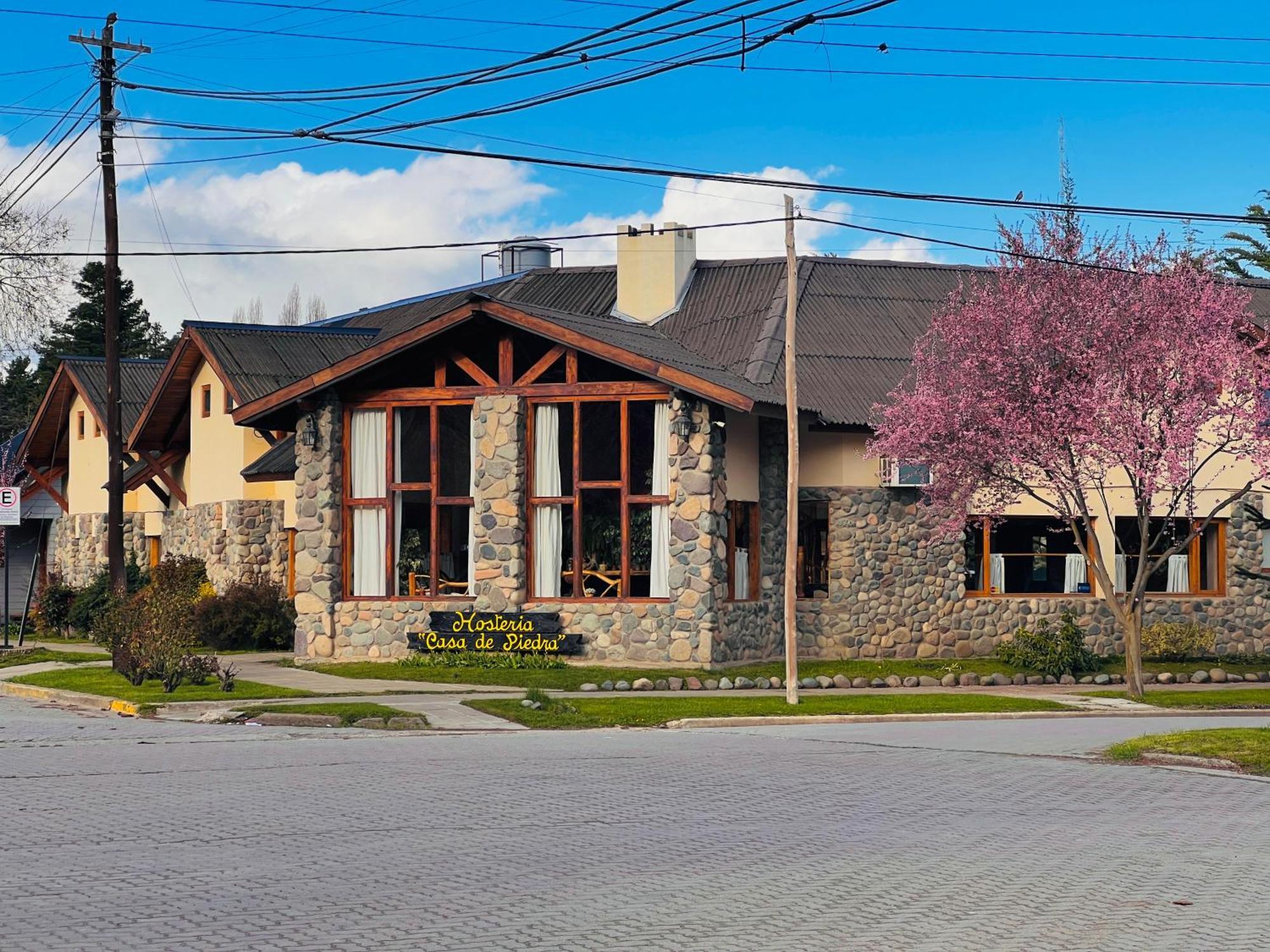 Hotel Y Cabanas Casa De Piedra Trevelín Zewnętrze zdjęcie