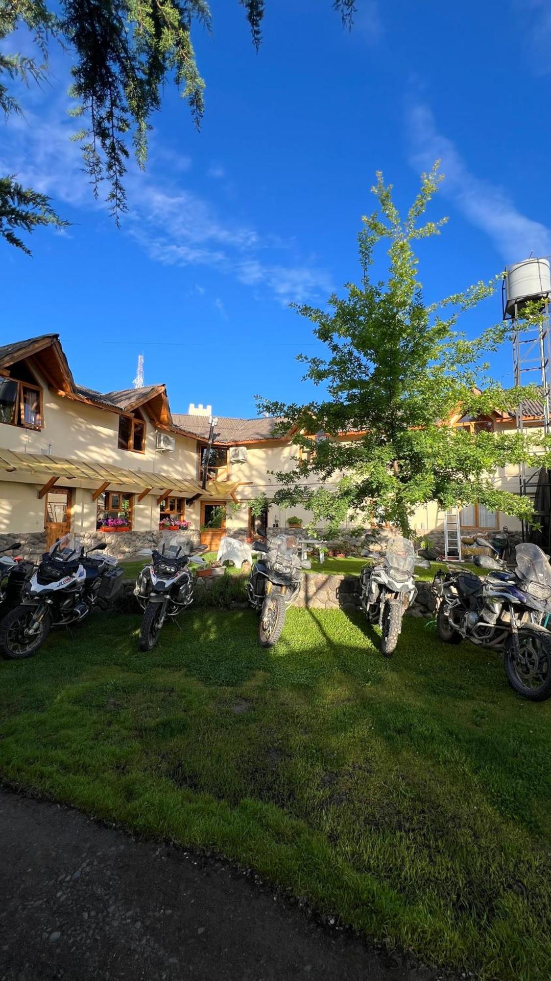 Hotel Y Cabanas Casa De Piedra Trevelín Zewnętrze zdjęcie